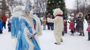 Поразвлекались на Ёлке 🌲 в Остафьево.