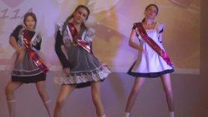 Русские школьницы зажигают!