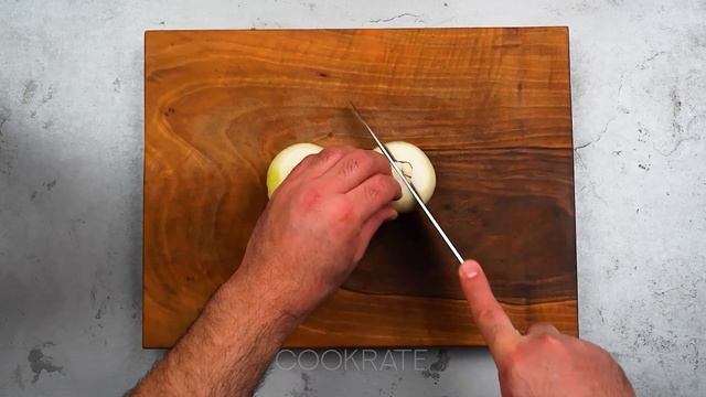 Do you know the secret for perfect pork chop pockets? Those 0.5 kilos of onion! смотреть онлайн