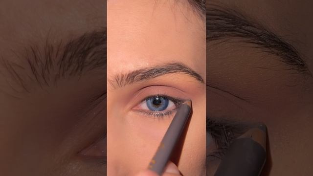 Подпишись #makeup #eye #eyeliner #eyemakeup #makeuptutorial #tutorial