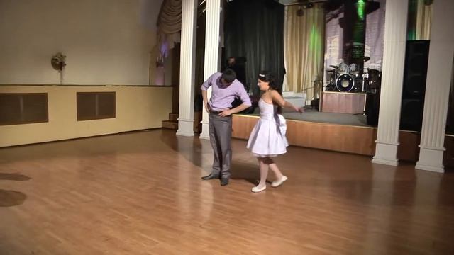 Свадебный танец молодоженов ( постановочный). Свадебное видео. Видеооператор на свадьбу в Питере.