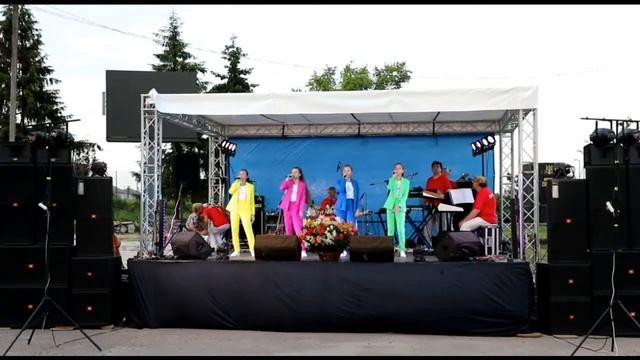Вокальний ансамбль"Каприз"