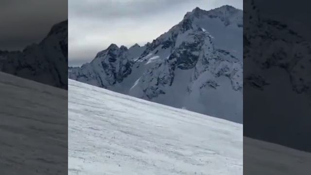 Лыжник на максималках!!! смотреть онлайн