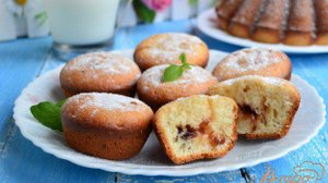 Кексы на кефире с джемом