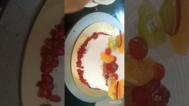 cake#cakedecorating#easy  #cakedesign#trending#shorts#short#viral#shortsfeed#shortvideo #shortsvide