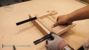 Параллельная направляющая для лобзика.