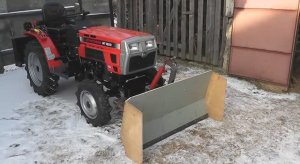 Снежная лопата на МТ 180 Д.