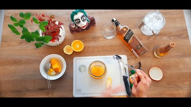 Evde Pratik ve Kolay Viski Kokteyli ( BLACK LABEL)