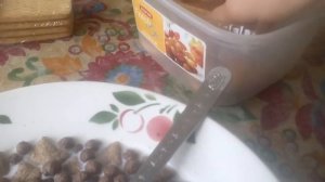 Раскрыл завтрак в самом существе