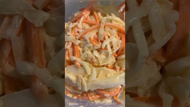 Коул-слоу из Пятёрочки #еда #покупки #готоваяеда #пятёрочка #салат #беспечныйедок