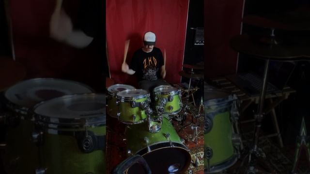 Немного @Invent_Animate вам в ленту #cover #drumcover #drums