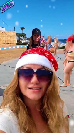 С Рождеством  С новым Годом Merry Christmas канал Zumba Family  https://rutube.ru/channel/38870127/