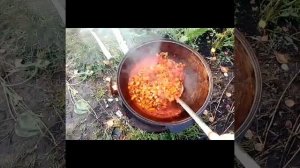 Кабачковая икра в казане.