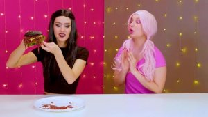 100 Слоев Еды Челлендж | Смешные Ситуации с Едой от 4Teen Challenge
