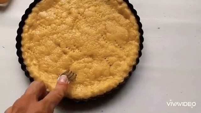 Миндальный тарт с белым шоколадным ганашем