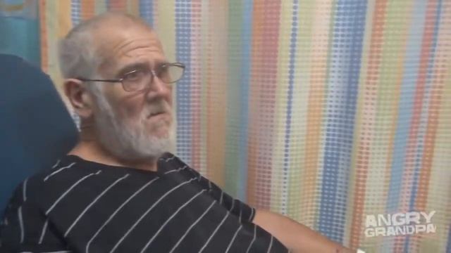 ЗЛОЙ ДЕД ПОПАЛ В БОЛЬНИЦУ смотреть онлайн