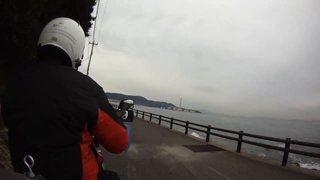 みさき公園海岸線南下トップケース固定　ＡＸ－１の２５周年記念