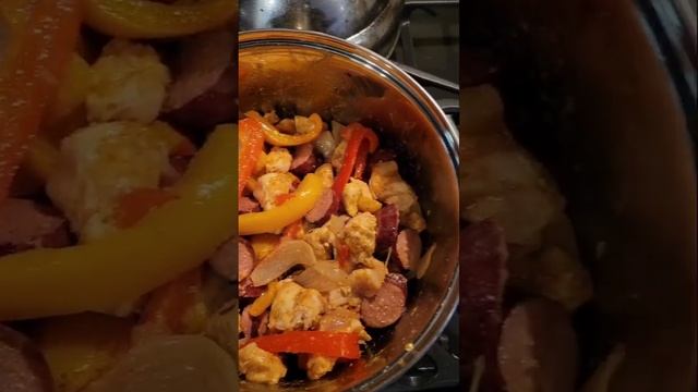 made a quick sausage 😋 and chicken soup.. hope you like it. смотреть онлайн