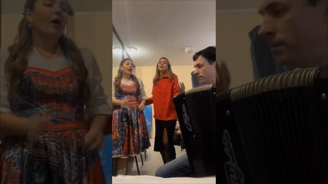 "Ой, загулял казак!" Ансамбль КАЛИНА! Сл. и муз. Лены Василёк! #ансамблькалина #песниотвсейдуши смотреть онлайн