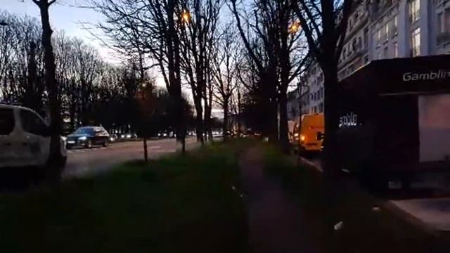 Парижская Правда пытается проникнуть в секретные места