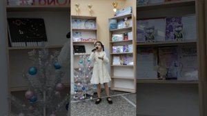 3. "Фонарик" муз. А. Ермолова, сл. В. Борисова, Коул Алексия, 8 лет