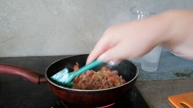 Кабачковые лодочки с курочкой.