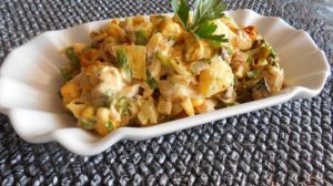 Салат с курицей и ананасами оригинальный