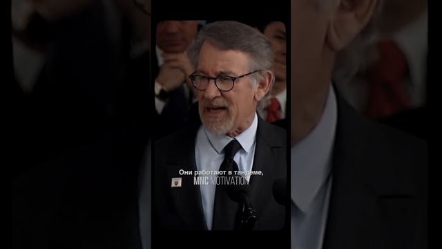 «Слушай свой голос» — Стивен Спилберг #мотивация #вдохновение #речь смотреть онлайн