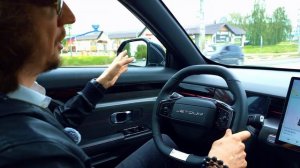 Китайский хит Jetour Dashing - почему не играет!? Вскрываем с чемпионом по автозвуку
