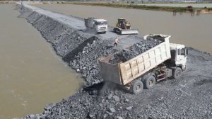 Строительство, дорога через озеро , другой обзор, один из прошлых объектов