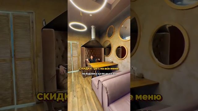 Ресторан, где каждый вторник -50% на свежие морепродукты 🦪 #сырнаяполиция #местаспб #кудагоспб