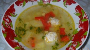 Вермишелевый суп с фрикадельками и яйцом