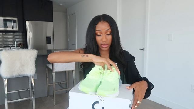 I CAN'T DO THIS GYM STUFF! NEW NIKE WORKOUT CLOTHES! | Jayla Koriyan TV смотреть онлайн