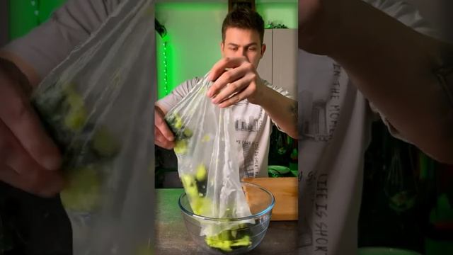 Битые огурцы за 5 минут, отличная закуска в азиатском стиле #recipes #cooking #рецепты