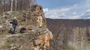 Сарыташ - Желтая Скала.
СарыТаш — глэмпинг на Зилиме.
Река Зилим. Гафурийский район . Башкортостан.