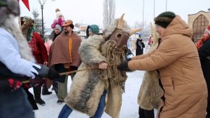 В Оренбурге 7 января прошли Рождественские колядки в Национальной деревне