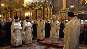 Верующие Астаны встретили Рождество в Свято-Успенском кафедральном соборе