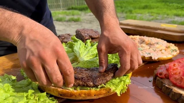 RELAXING HEAVEN VILLAGE | CHEF COOKING THE BEST BURGER IN THE VILLAGE! OUTDOOR COOKING смотреть онлайн