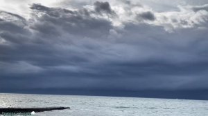 МАССИВНЫЙ ШКВАЛОВЫЙ ВОРОТ ПОЖИРАЕТ СОЧИ! УТРЕННИЕ ГРОЗЫ,СУПЕРЪЯЧЕЙКА И ДАЖЕ ВОДЯНОЙ СМЕРЧ! 10.12.23!