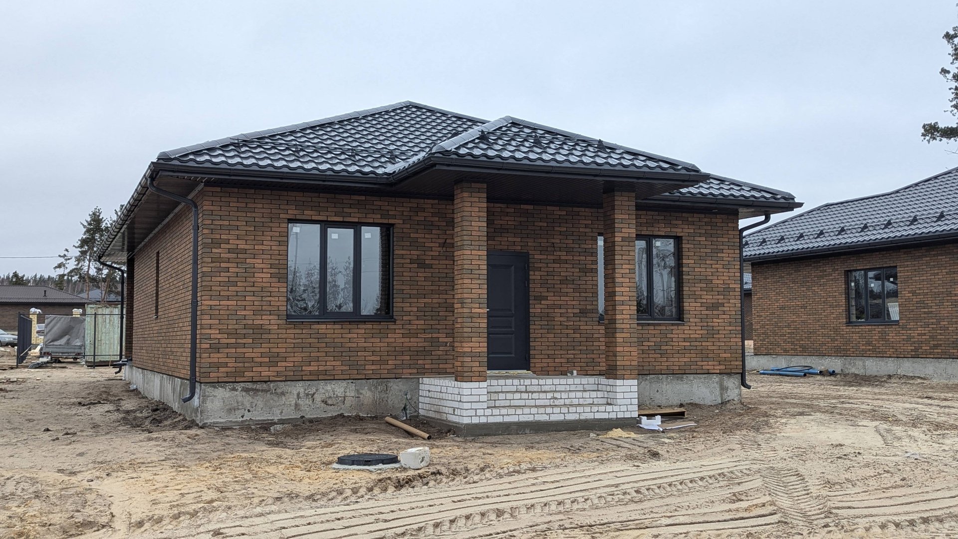 Дом 137 м² с террасой на участке 6 сот. с. Ямное, Рамонский район смотреть онлайн