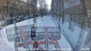 Чистка снега в Самаре 2-й Безымянный переулок, Гостиница.