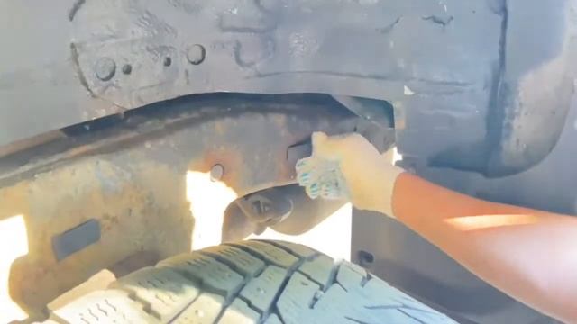TLC 200, LEXUS LX570 Заглушки в раму.