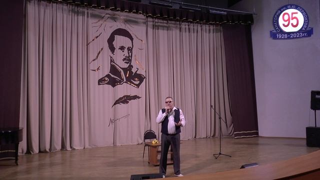 Моно спектакль "Жизнь - ремикс. И страсти звук меня пленил". Виктор Казус. Санаторий им. Лермонтова.