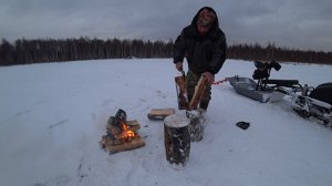 ЗАЕХАЛ В ТАЁЖНЫЙ УГОЛ, ГДЕ ЦАРСТВО ВОЛКА И БОБРОВ! МОИ ТРИ ФЛАГА НА ЖЕРЛИЦЫ \ ЗИМНЯЯ РЫБАЛКА 2025 !