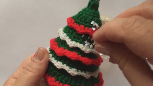 Вязаная елочка. Рождественская елка крючком. Сборка. Часть 3.