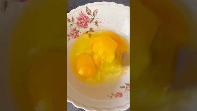 Тушёная стручковая фасоль в томатном соусе – вкусное блюдо, богатое питательными веществами.