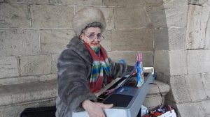 От нас с Антониной Никишиной старый, но не забытый вальсок.