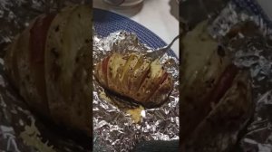 запечённый картофель в печке