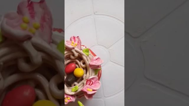 Пасхальный зефиросендвич #зефир #сендвич #цветы #гнездо#яички