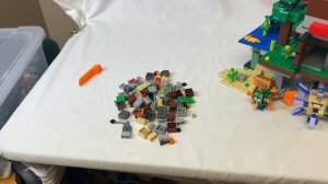 I made HARDCORE Minecraft in LEGO...